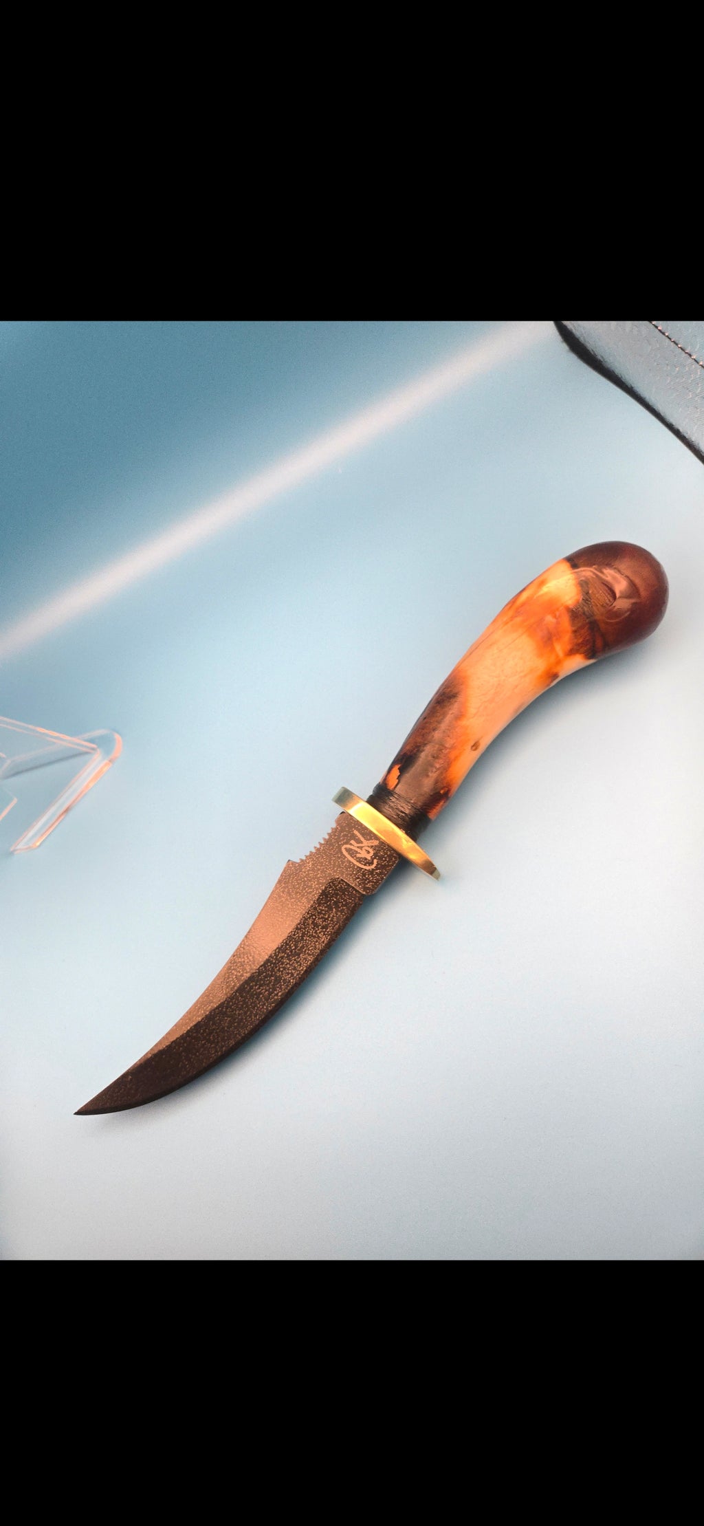 Stag Bone Skinner: Resin Pummel
